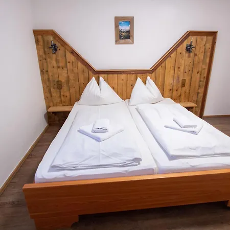 Gipfelstuermer By Interhome Pfarrwerfen